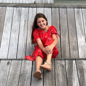 Meet your Posher, Ava